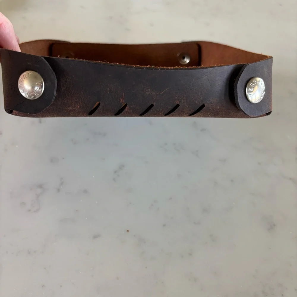 Versa Carry Leather Cathch-all‎ Container